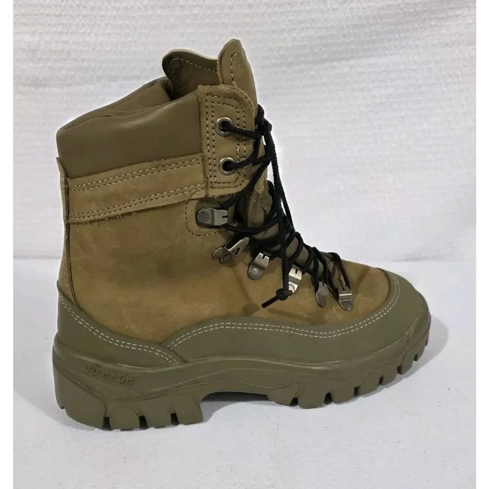 Belleville MCB 249 92 Combat Boots Size 6W Wide Made In USA Military Tan